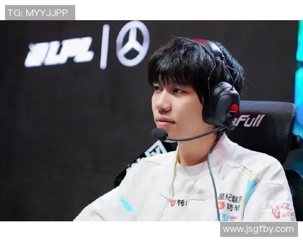 电竞新闻深入分析FPX与BLG比赛中的团队协作与战术执行细节